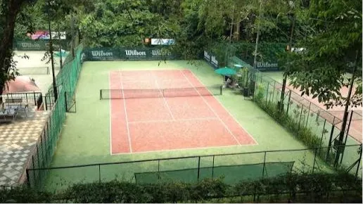 Tennis